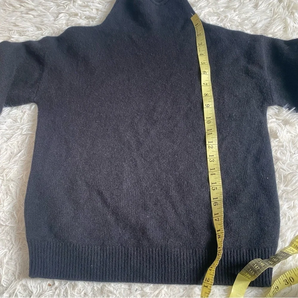 Aritzia Cashmere Mockneck Sweater - Picture 7 of 7